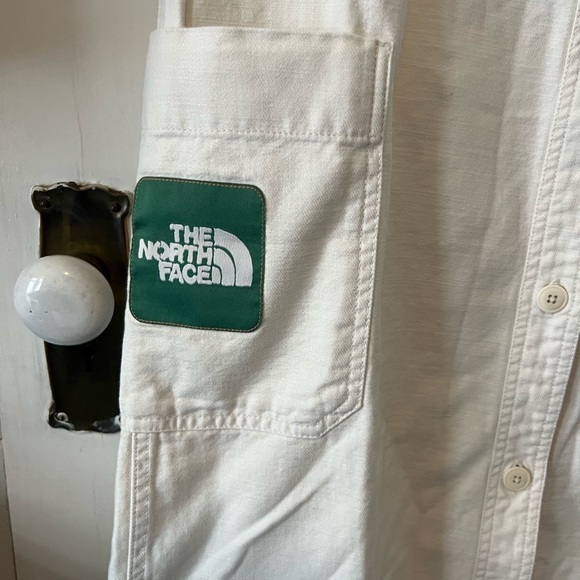 NWOT North Face Canvas Dress with Patches Size Medium - Picture 2 of 11